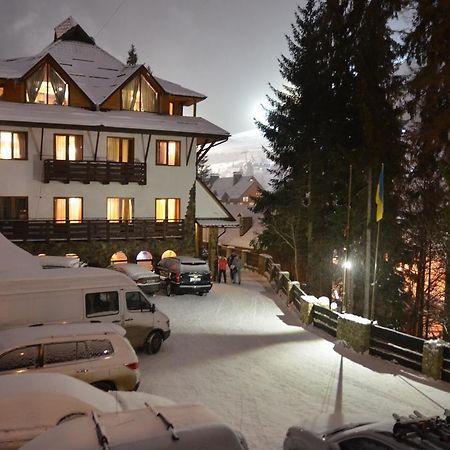 Chaban Aparthotel Boekovel Buitenkant foto