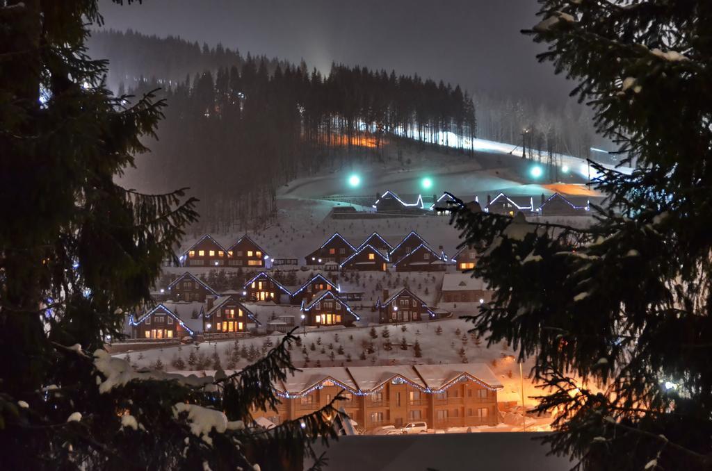 Chaban Aparthotel Boekovel Buitenkant foto