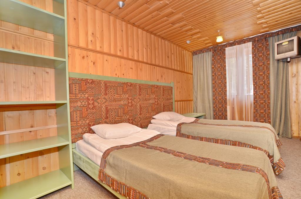 Chaban Aparthotel Boekovel Buitenkant foto