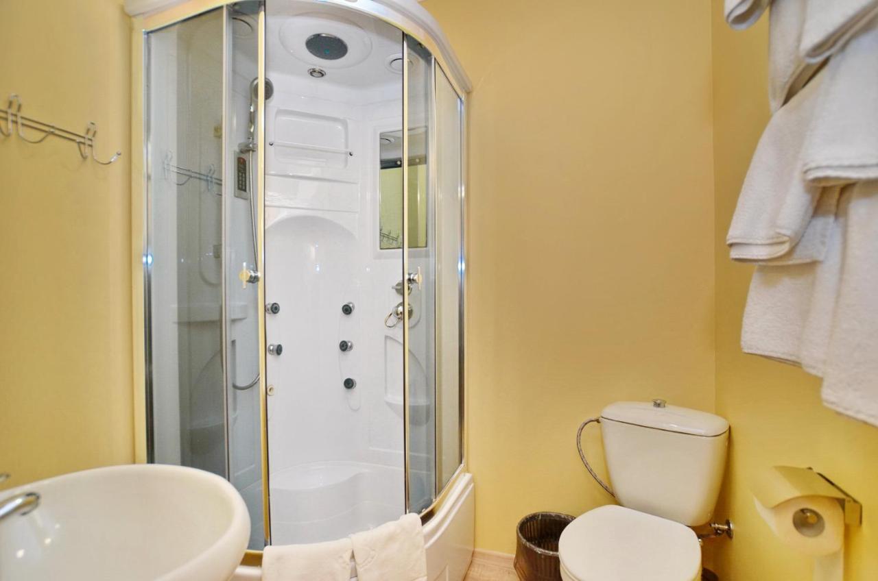 Chaban Aparthotel Boekovel Buitenkant foto