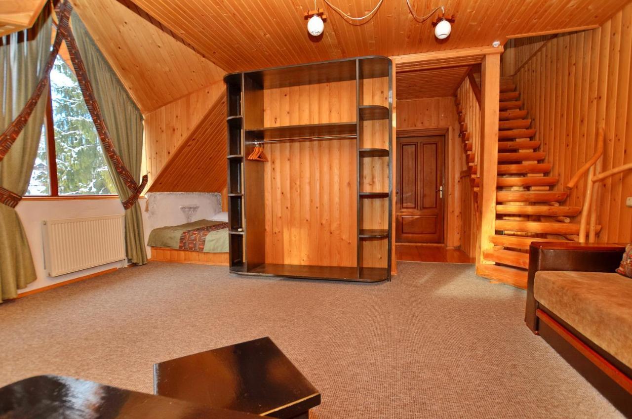 Chaban Aparthotel Boekovel Buitenkant foto